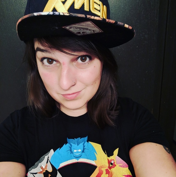 Meet your Posher, Tess - Picture 1 of 4